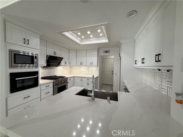 Building Photo - 2738 Pointe Coupee