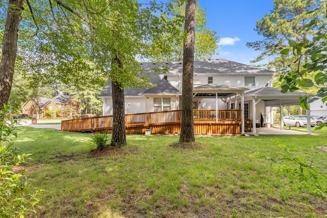 Building Photo - 951 Forest Lakes Cir