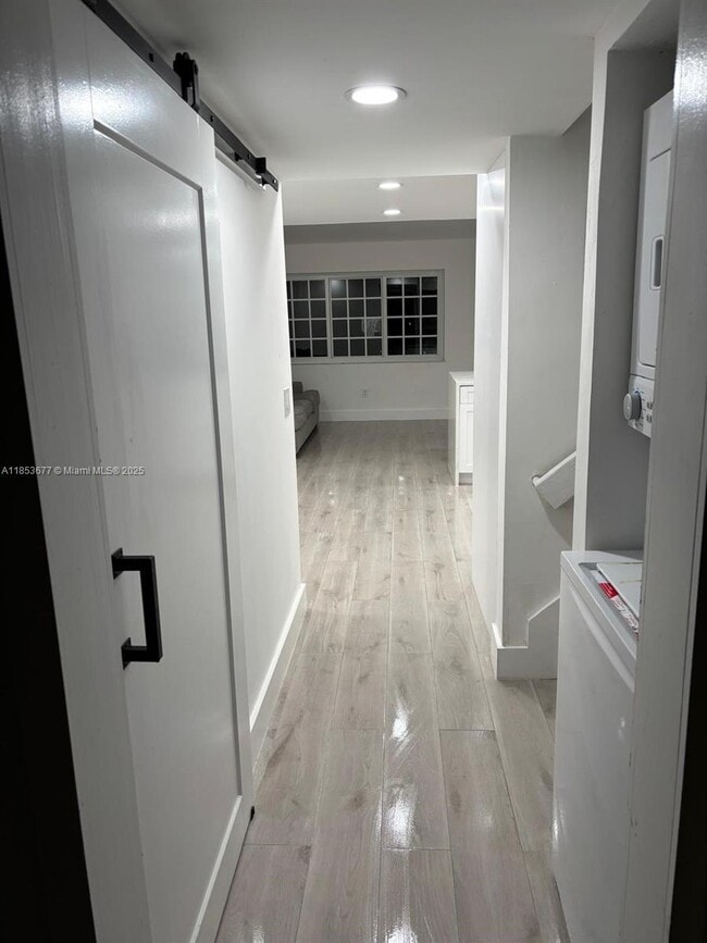 Building Photo - 6886 NW 166th Terrace