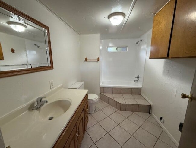 Building Photo - 3 Bedroom 2 Bath Single Wide Mobile - Cont...