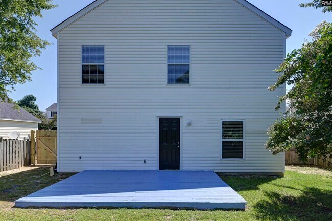 Building Photo - 141 Wigmore Ln