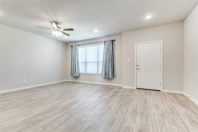 Building Photo - 3508 Cricket Dr