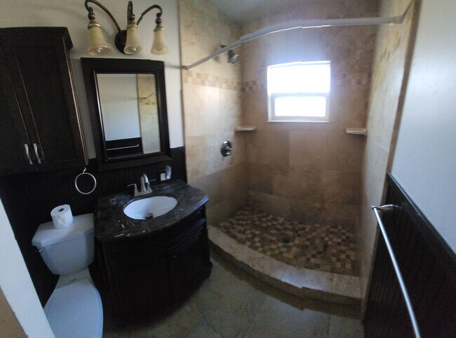 Building Photo - Islay Street  770-774