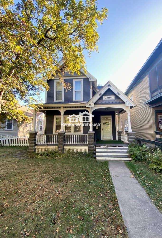 Building Photo - 690 Dayton Ave