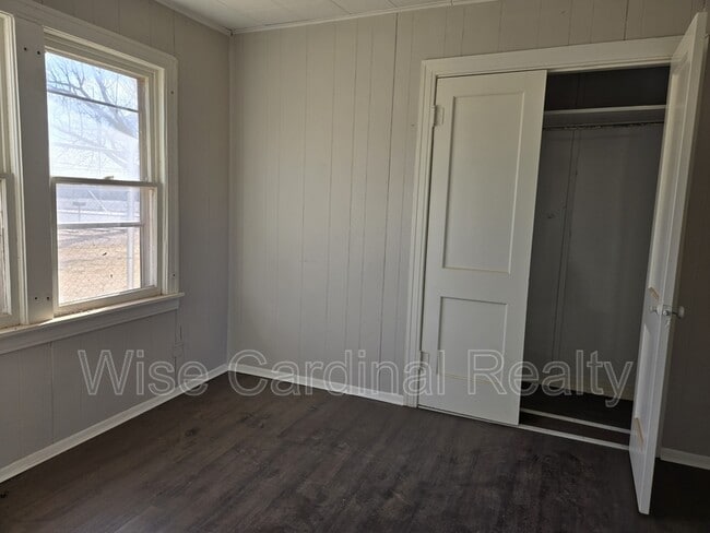 Building Photo - 1918 18th St