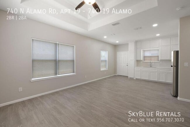 Building Photo - 740 N Alamo Rd