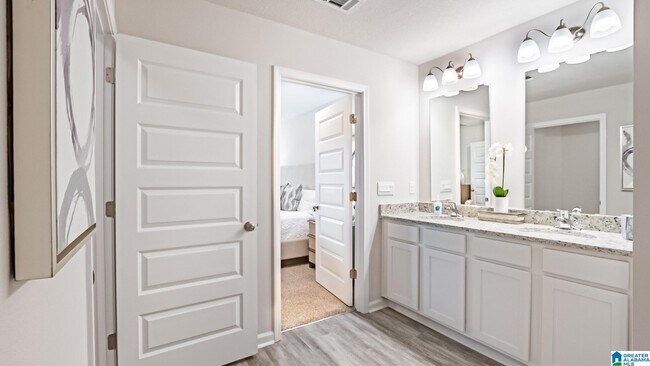 Building Photo - 136 Aberdeen Lp