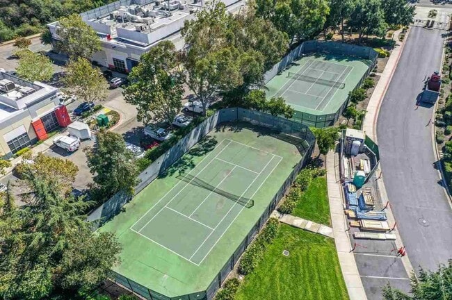 Building Photo - Beautiful 3 Bed, 3 Bath Condo for Rent in Livermore, CA