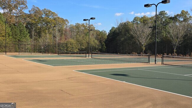 Building Photo - 13106 Vista Dr SE