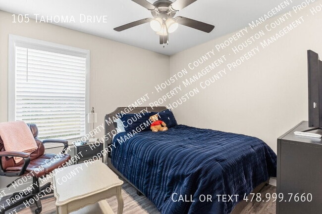 Building Photo - 105 Tahoma Dr