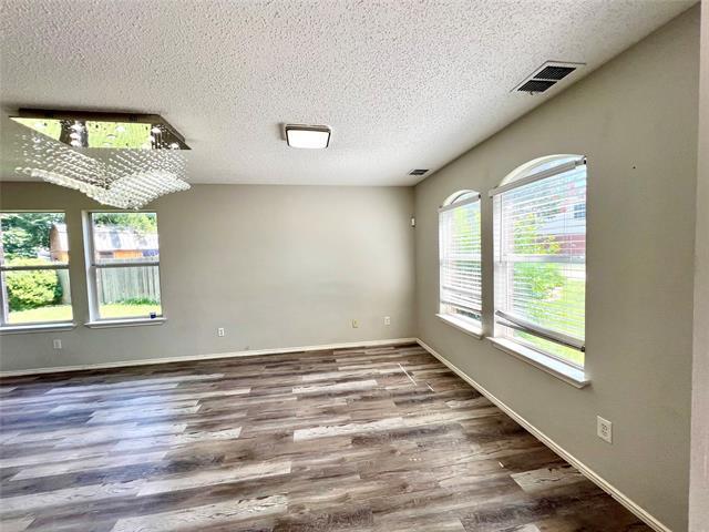 Building Photo - 3110 Westview Dr