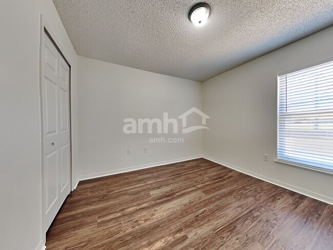 Building Photo - 8846 Shindler Crossing Drive