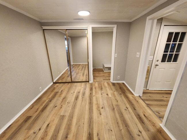 Building Photo - 3525 Allen Ave