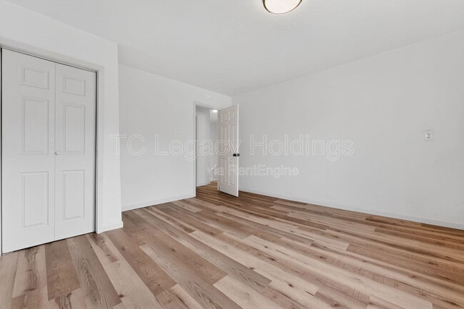 Building Photo - 45 Lincoln St