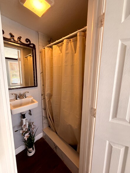 Building Photo - 19550 SW 103rd Ct