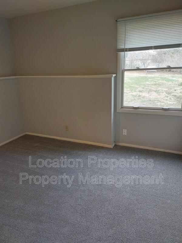 Building Photo - 3039 W 7th St