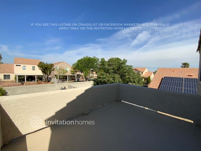 Building Photo - 9531 Observer St