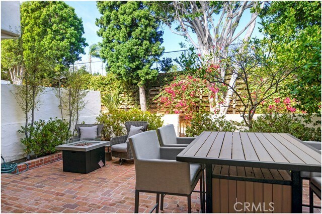 Building Photo - 23281 Pompeii Dr