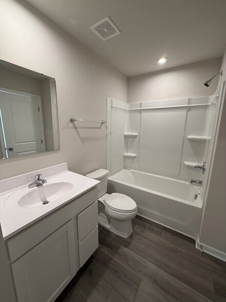Building Photo - 2757 Thornton Grove Blvd