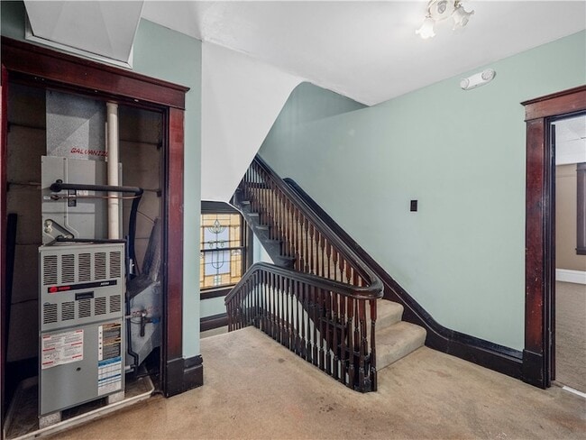 Building Photo - 2501 2nd Ave