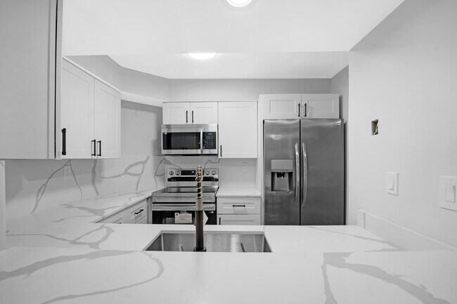 Building Photo - 1732 NW 81st Way