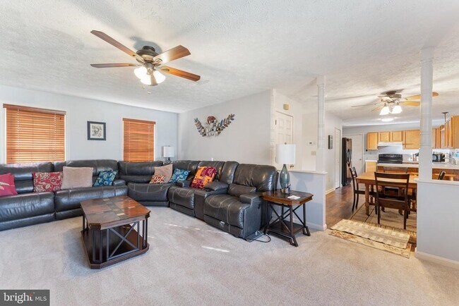 Building Photo - 7715 Wellington Glen Dr