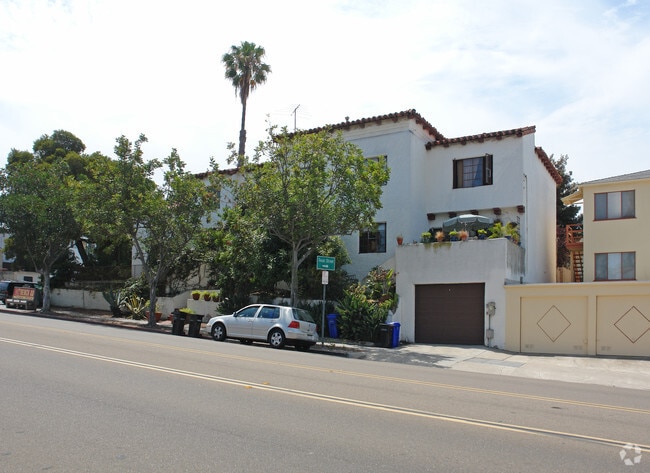 Building Photo - The Norville