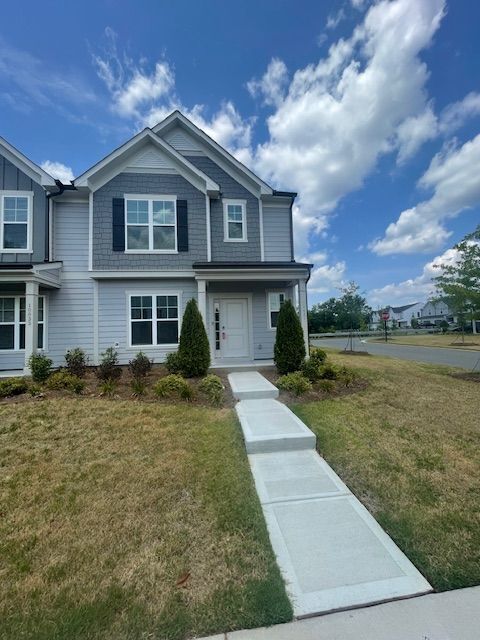 Building Photo - Brand new house in Steele Creek!