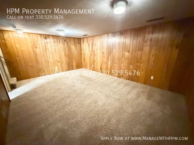 Building Photo - 2379 Ashdale St NW