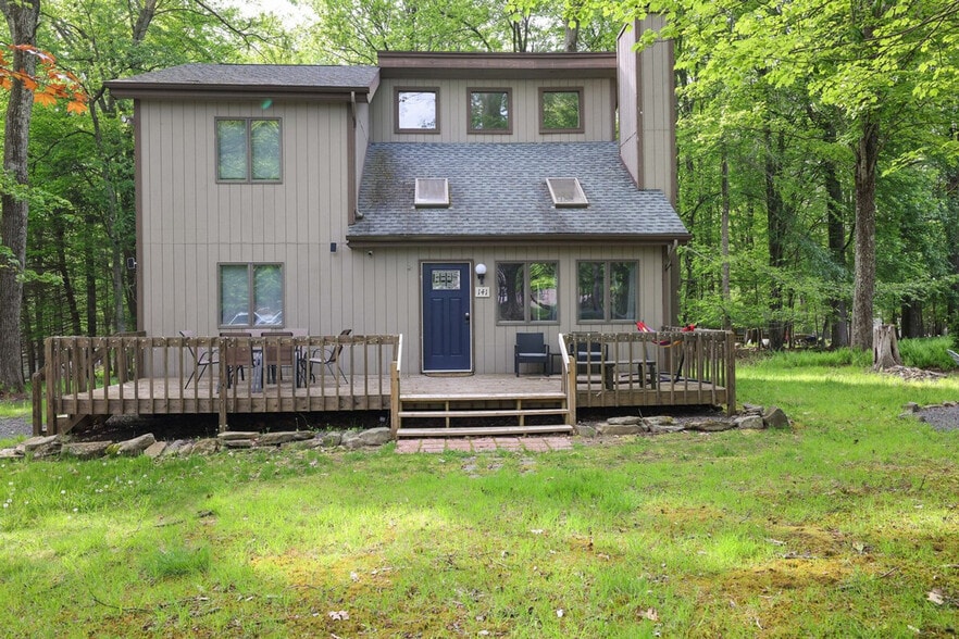 Building Photo - 141 Tommy's Ln