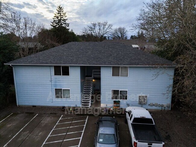 Building Photo - 240 S Monmouth Ave