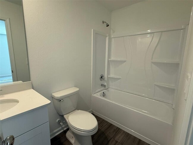 Building Photo - 4220 SW 82nd Ln