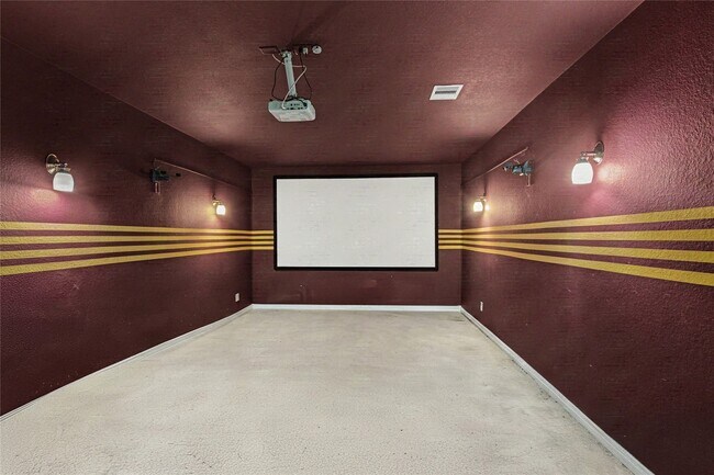 Building Photo - 10467 Lake Palmetto Dr