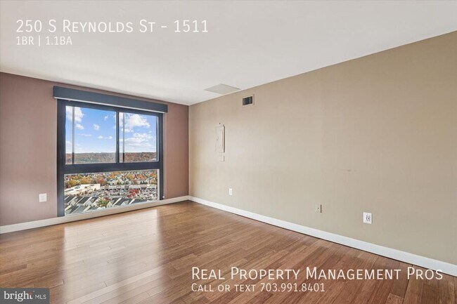 Building Photo - 250 S Reynolds St