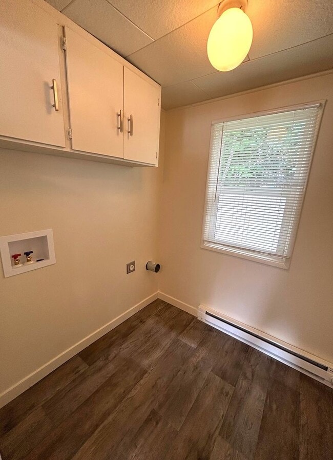 Building Photo - Cute/Cozy Marysville Homehome