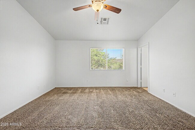Building Photo - 15447 W Evans Dr