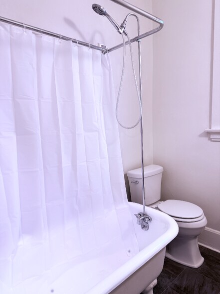 Building Photo - 3429 Ruther Ave