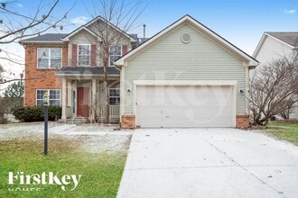 Building Photo - 13947 Royalwood Dr