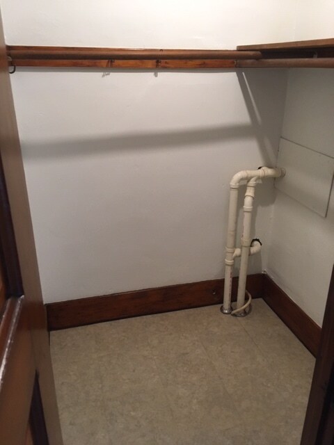 Building Photo - 1233A Trimberger Ct