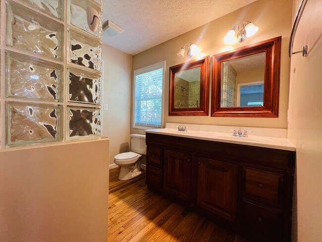 Building Photo - Unit is no longer available - application approved.  Charming 1 1/2 story brick home with basemen...