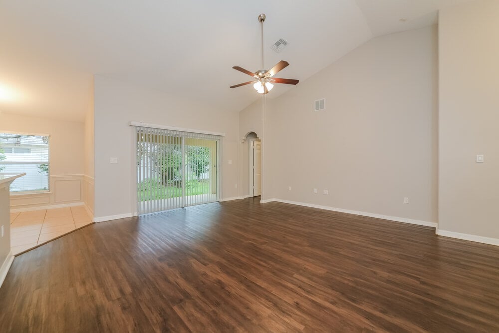 Building Photo - 426 Disston Ave