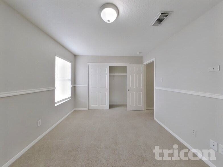 Building Photo - 20814 Fox Swift Ct