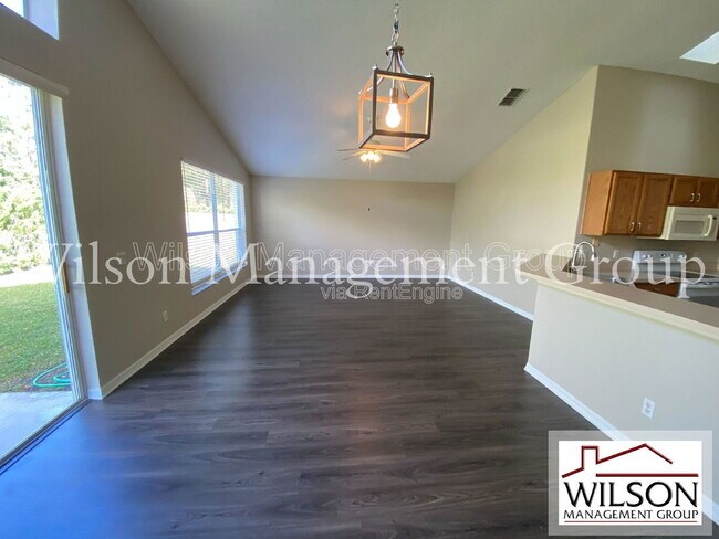 Building Photo - 13833 Riverpath Grove Dr