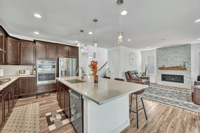 Building Photo - 1497 Stablecross Dr