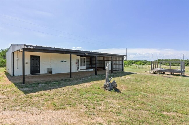 Building Photo - 930 Co Rd 224