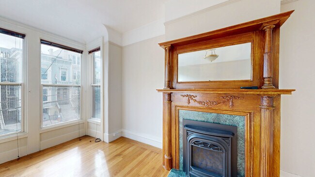 Building Photo - 530 Fell St