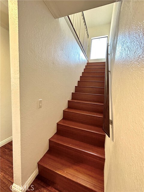 Building Photo - 1039 Mt Olive Dr