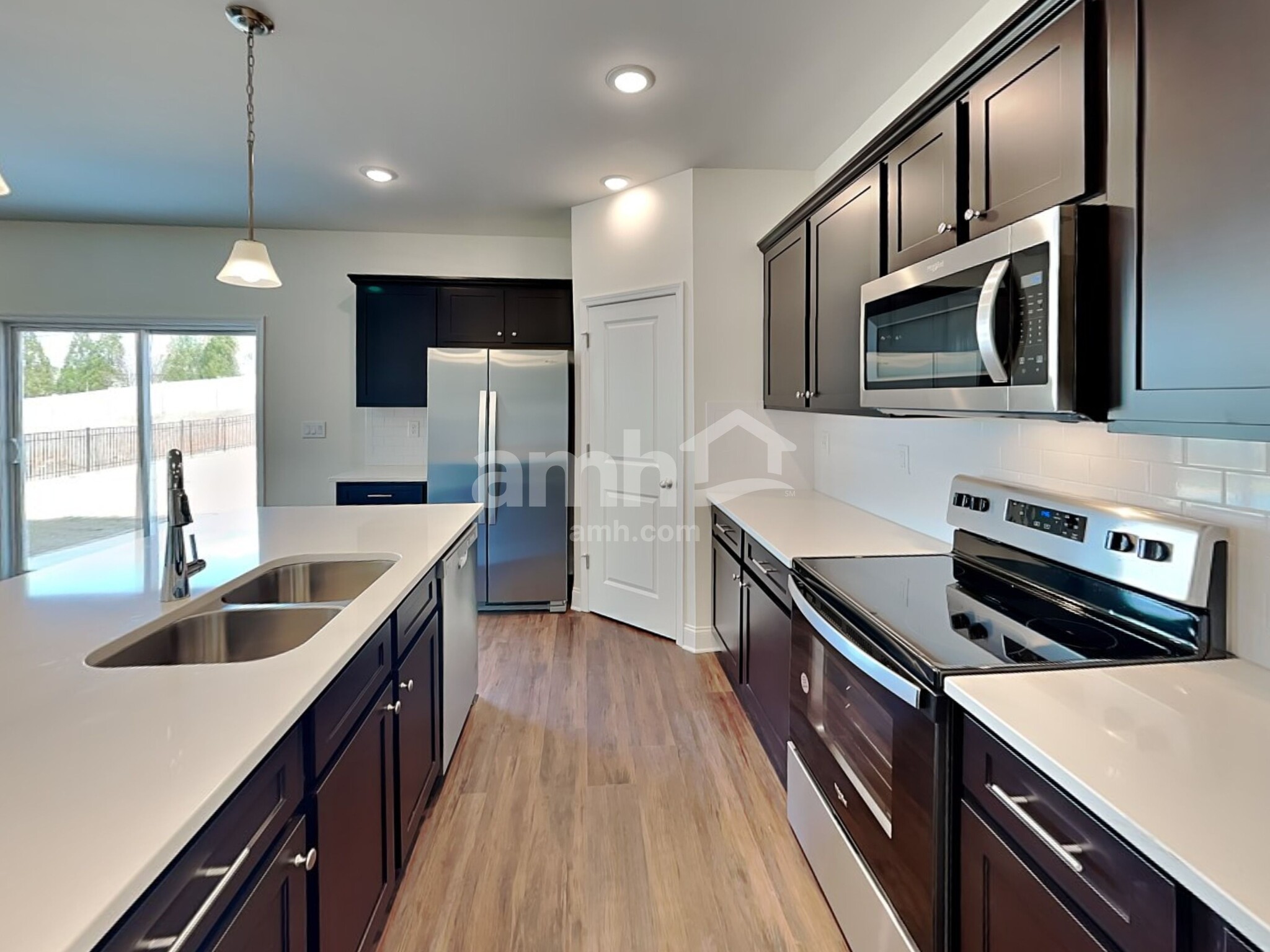 Building Photo - 3760 Blackshear Pl