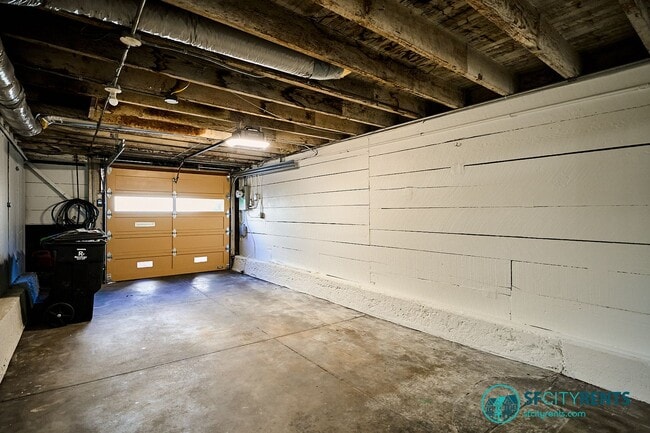 Building Photo - Castro: Single Family Home in the Heart of the Castro w/ Yard & Garage