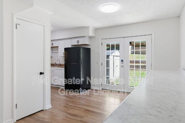 Building Photo - 704 McPherson Dr